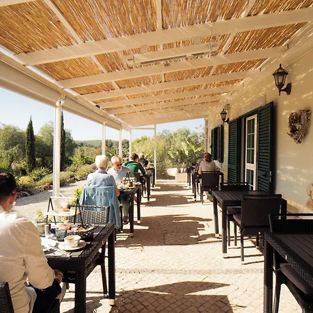 Quinta Da Luz - A Luxury Boutique Bed & Breakfast