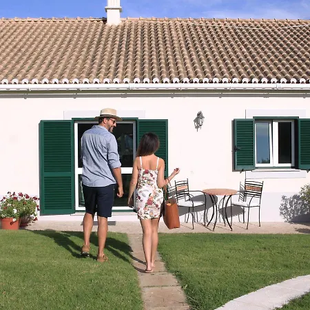 Quinta Da Luz - A Luxury Boutique Bed and breakfast